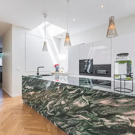 Aux Clefs Des Sacres Le Neufchatel Jacuzzi Et Sauna Apartmán *